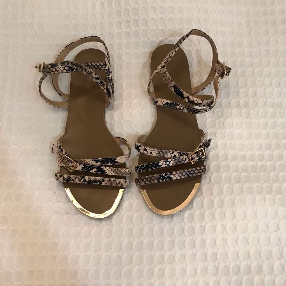 TOPSHOP snakeskin flats